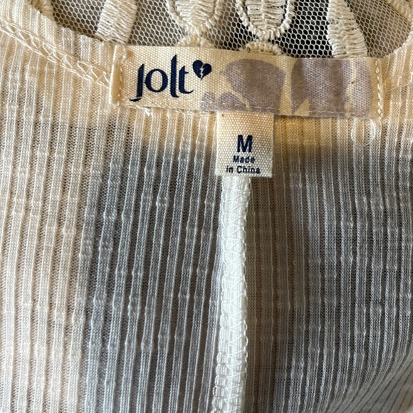 SELLING JOLT TOP FOR WOMEN SIZE M COLOR CREAM VERY GOOD CONDITION - Picture 13 of 13